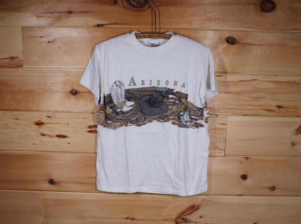 Vintage Arizona Western Cowboy Wrap Around Print Single Stitch T-Shirt Adult Size Medium