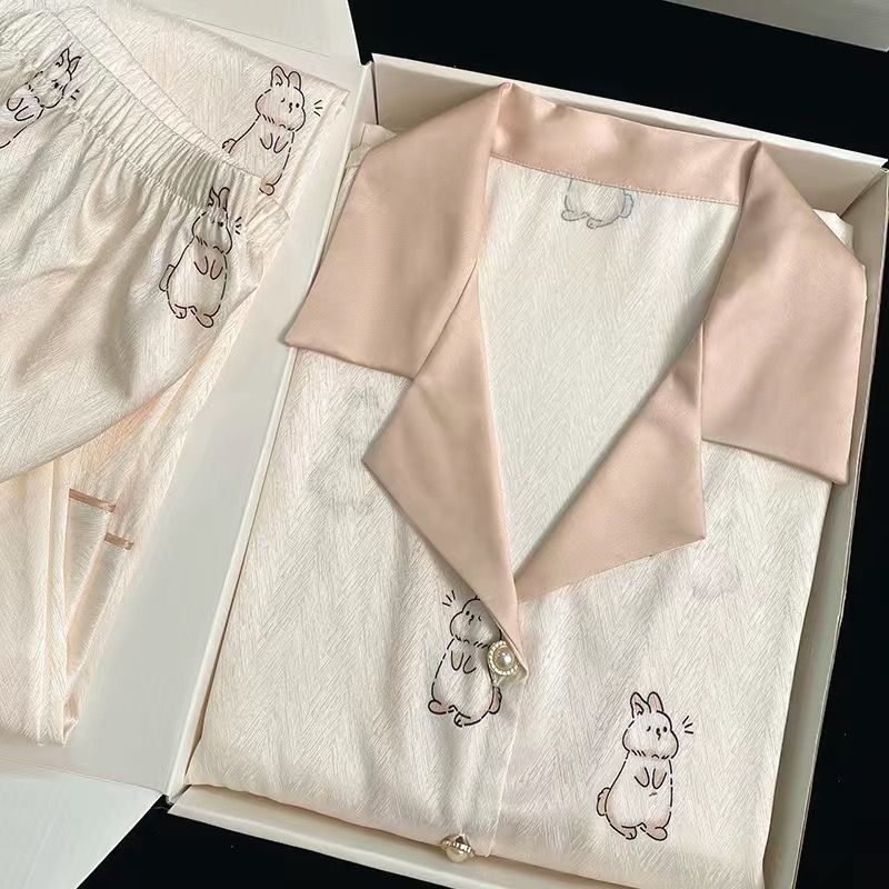 Pyjama en soie glacée pour femme en été à manches courtes, ample et luxueux, ensemble de vêtements de maison fins