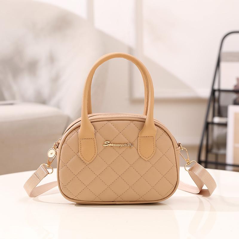 Fashion Hand Bag Women's New Spring and Summer Letter Diamond Pillow Bag Korean Shoulder Messenger Bag