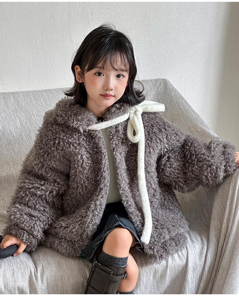 2025 Herbst/Winter Kinder Plüsch Hasenohren Kunstfellmantel