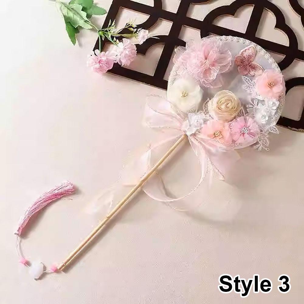 1Pcs Durable Long Handle Chinese Round Fans Fabric Flower Butterfly Vintage Fan Retro Style Fan Home Decoration Ornament