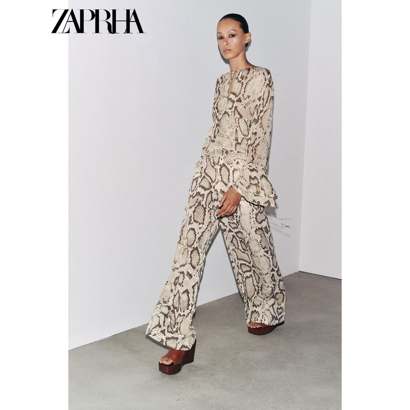 Zaprha 2025 Summer New Animal Pattern Print round Neck Long sleeve A Word Cuff Lace-up Shirts 3716826