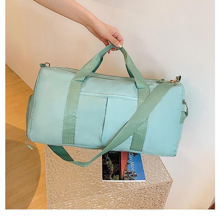 

Large-Capacity Travel Bag with Shoe Compartment - Dry/Wet Separation, Shoulder & Cross-Body Luggage Bag One Size