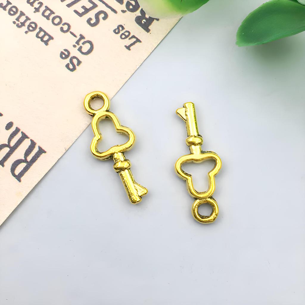3-Color DIY Alloy Retro Key Jewelry Pendants
