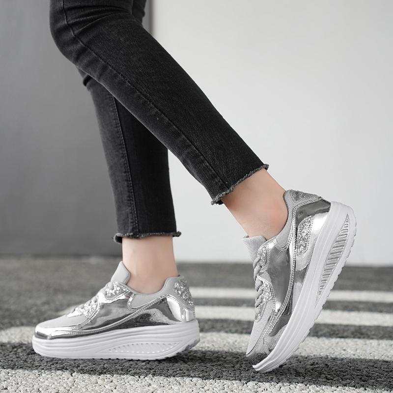 TUINANLE Women Sneakers Golden Mens Shiny Mirrors Shoes Casual Glitter Streetwear Hip Hop Mens Sneakers