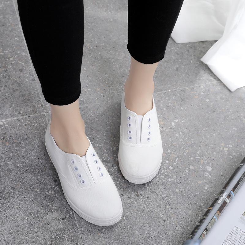 Korean Style Women's Canvas Slip-On Shoes, White, Size 41, No Heel. Perfect for Summer and Year-Round Wear.