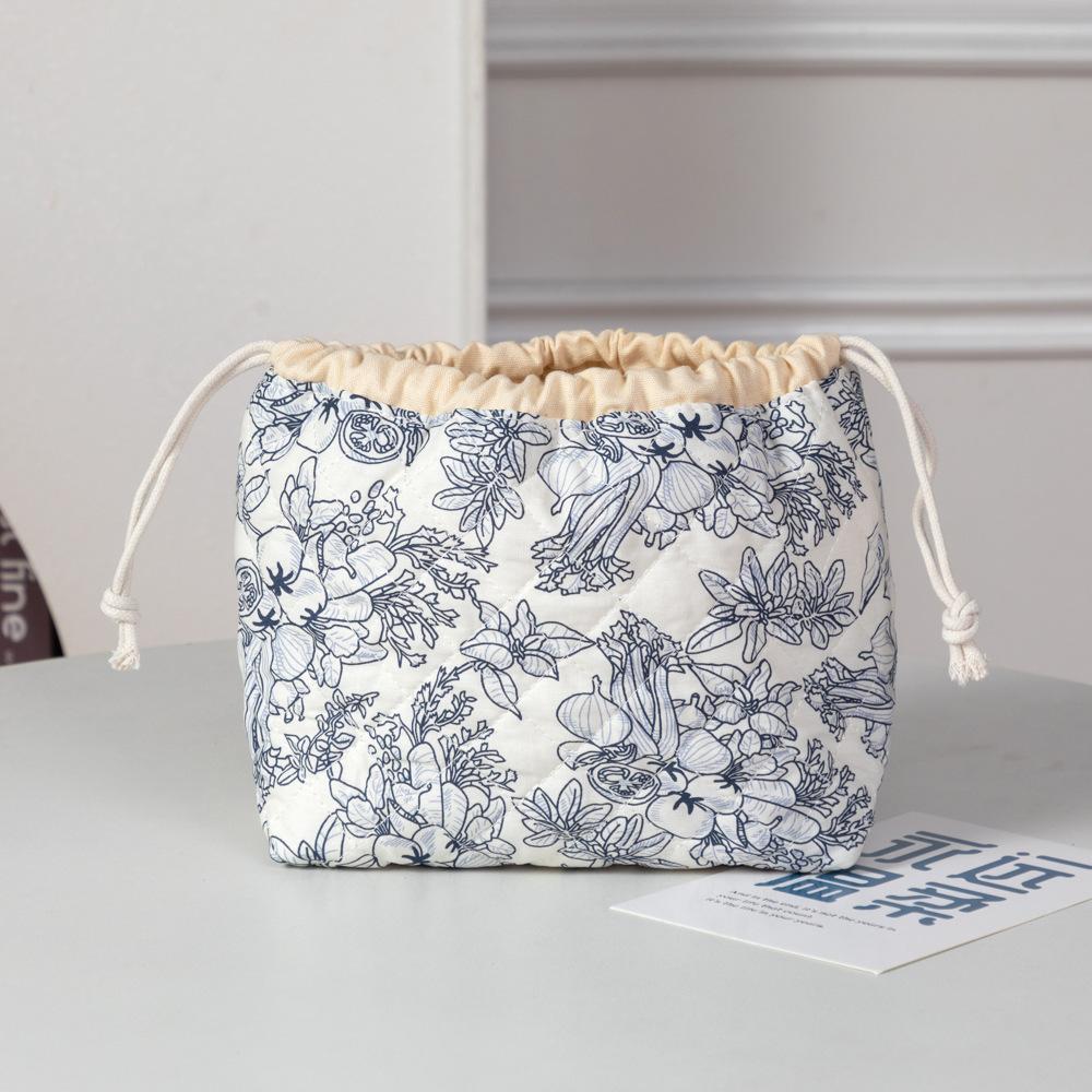 Korean Style Drawstring Cosmetic Bag High-end Travel Toiletry Bag Large Drawstring Bags Portable Makeup Pouch Travel Organizer