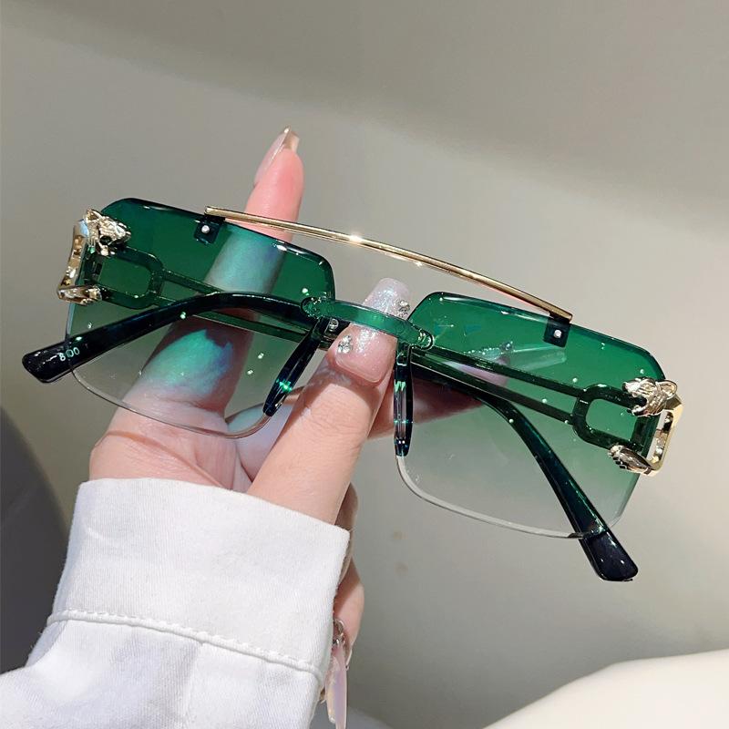 Men'S Handsome Fashion Leopard Head Trimmed Frameless Ocean Sheet Sunglasses Light Luxury Double Beam Driving Sunscreen Sunglasses