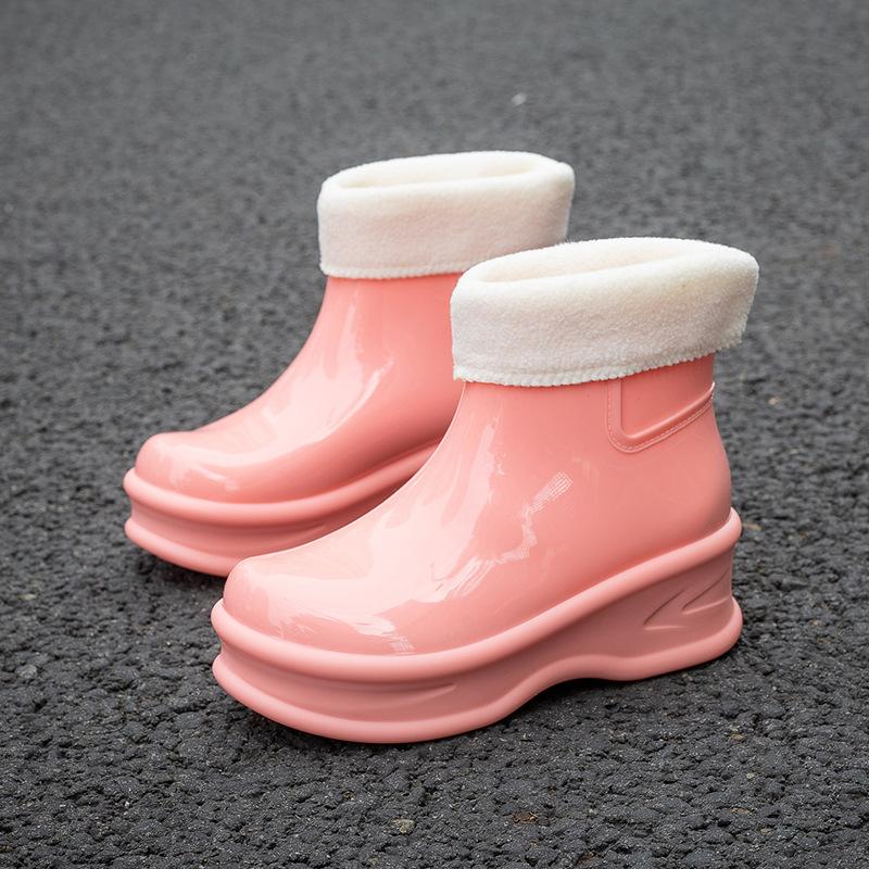 Rain Shoes Women's Fashion Outer Wear Waterproof Overshoes Women's Thick-soled Water Boots Non-slip Short Soft-soled Wear-resistant Rain Boots