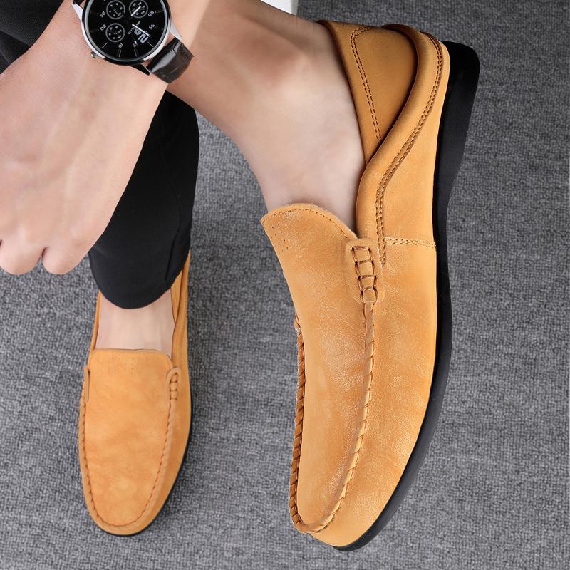 Fashion Hot Selling Breathable Flat Bottomed Loafers Shoes Men's Business Casual Shoes Anti Slip Soft Soled Men's Outdoor Driving Shoes