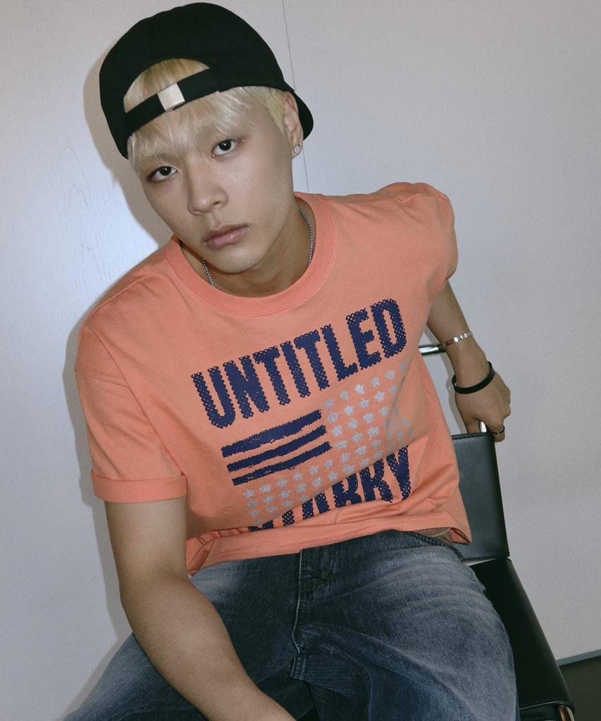 Eontaiteulseoul Untitled Starry Flag Crop Short Sleeve Orange