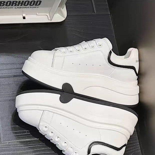 Plateau Damen Herbst neu vielseitige Mode atmungsaktive Muffinsohle lässige Sportschuhe Board Schuhe