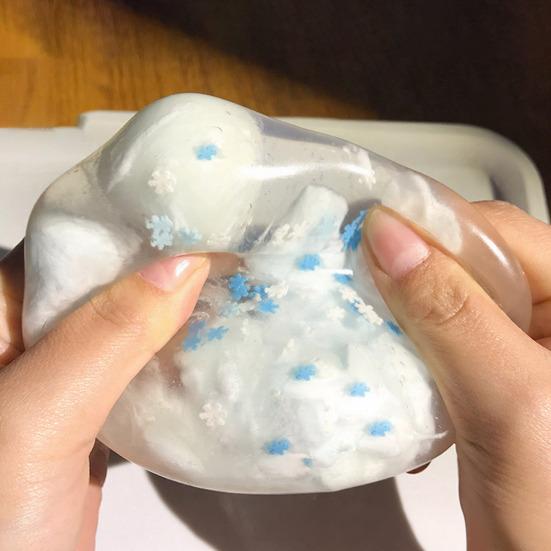 Crispy Sweet Dumplings Squeeze Ball DIY Shapeable Stress Ball Slow Rising Anxiety Relief Stretchy Transparent Ball Sensory Fidget Toy