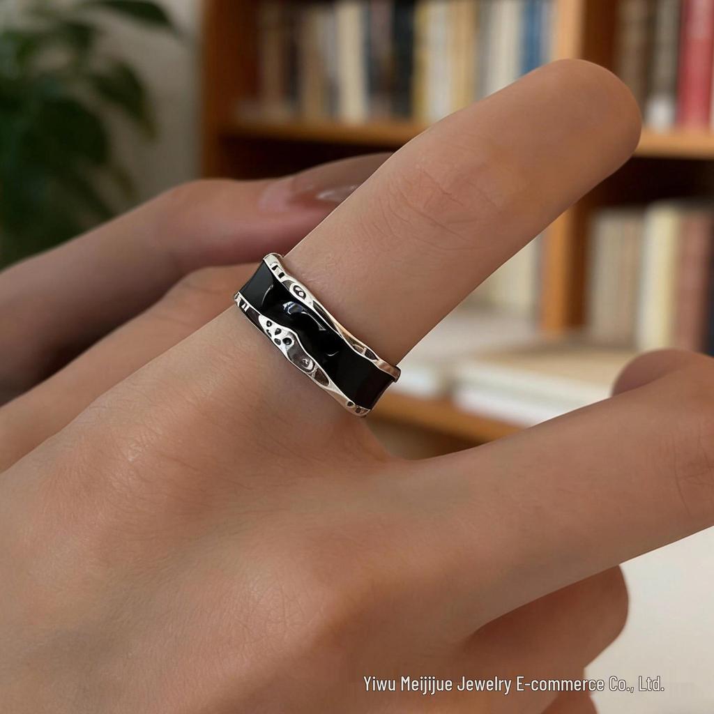 Miki Niche Adjustable Black Enamel Retro Minimalist Wide Band Ring