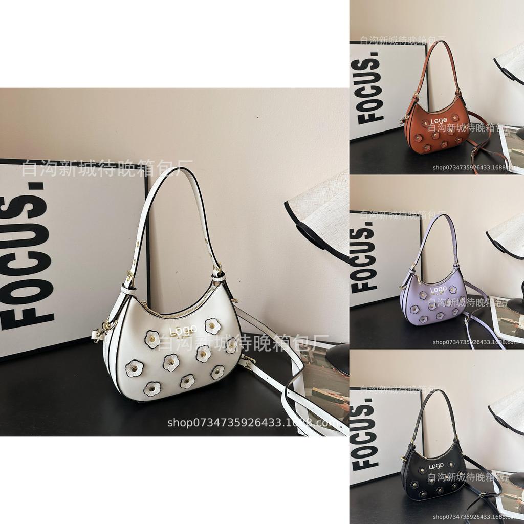 Pu Small Square Bag With Zipper Closure For Daily Use