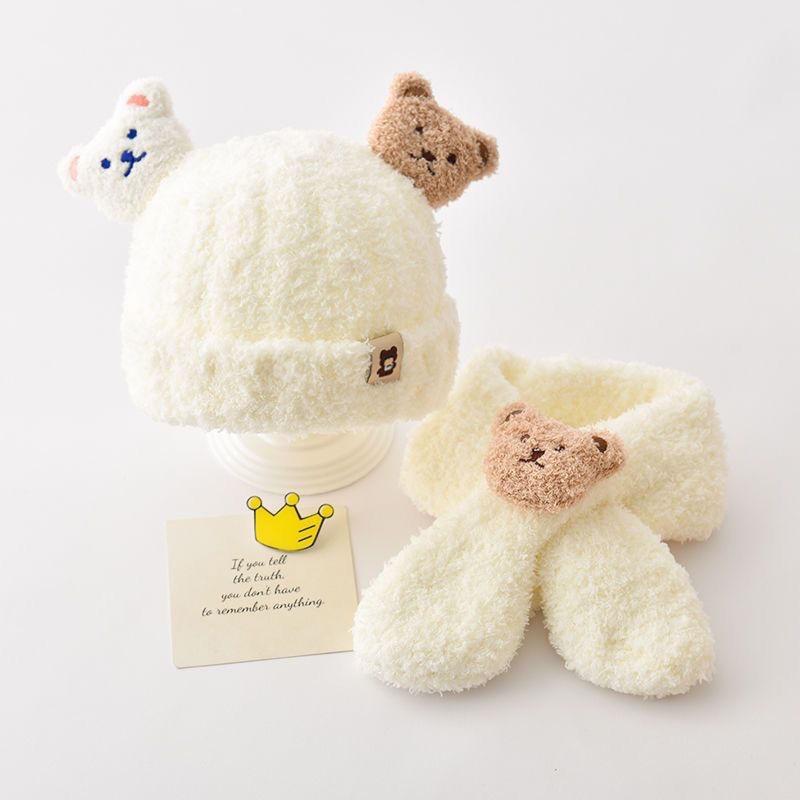 Zweiteiliges Set aus Plüschbärenmütze und Schal für Kinder im Herbst und Winter, mit einem warmen Plüschschal und einer niedlichen Plüschmütze für Babys
