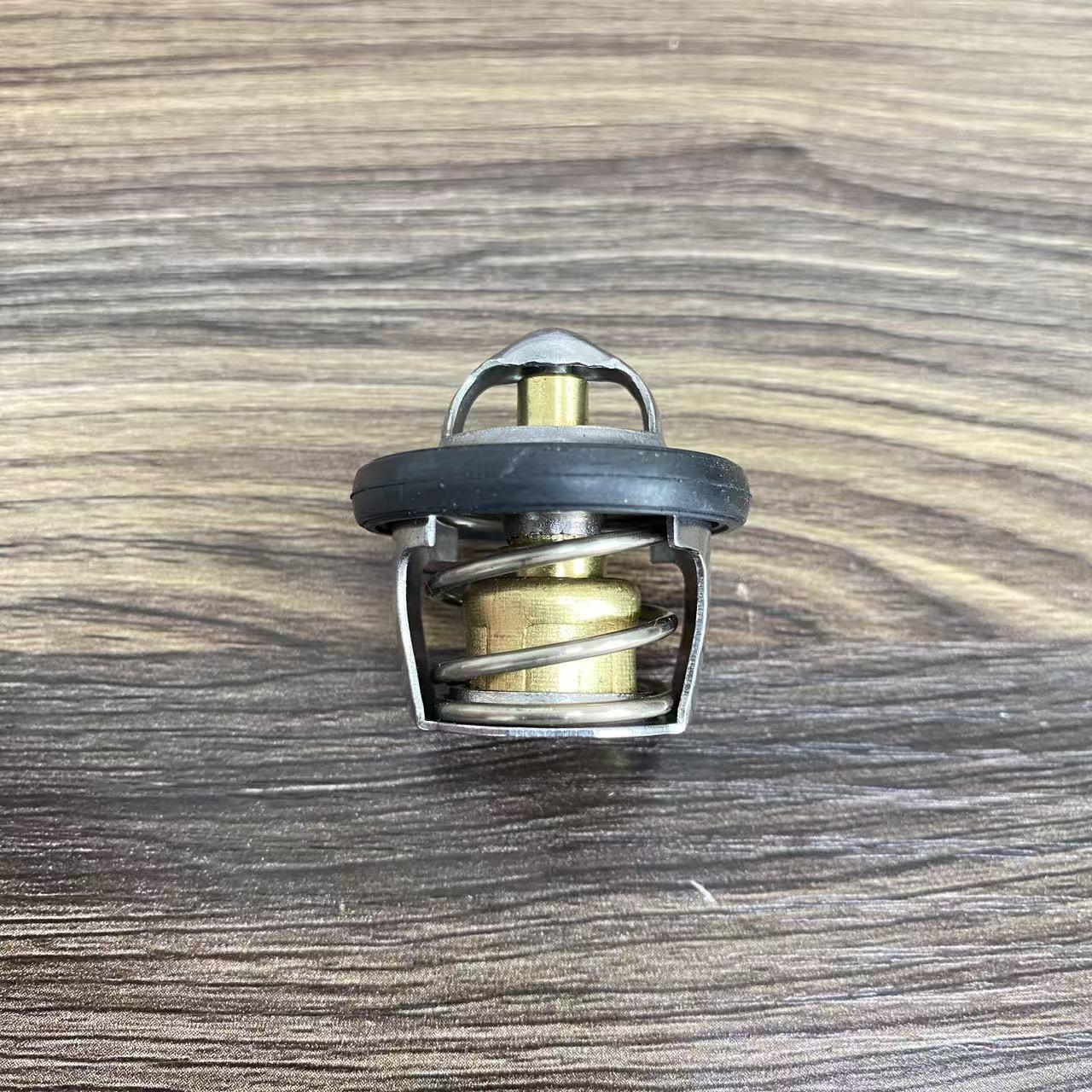 

Compatible with Suzuki Thermostat 17670-33401/1767033401/17670-33410 25500 02550