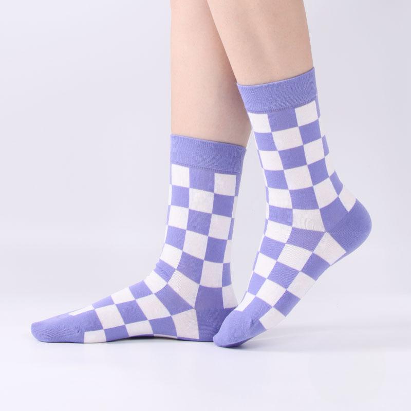 Female Spring and Autumn All Build Checkerboard Square Wicking In The Tube Socks
