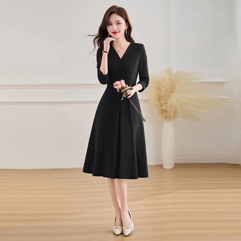 Elegant V-neck Solid Color Midi Dress with Long Sleeves - Spring 2025