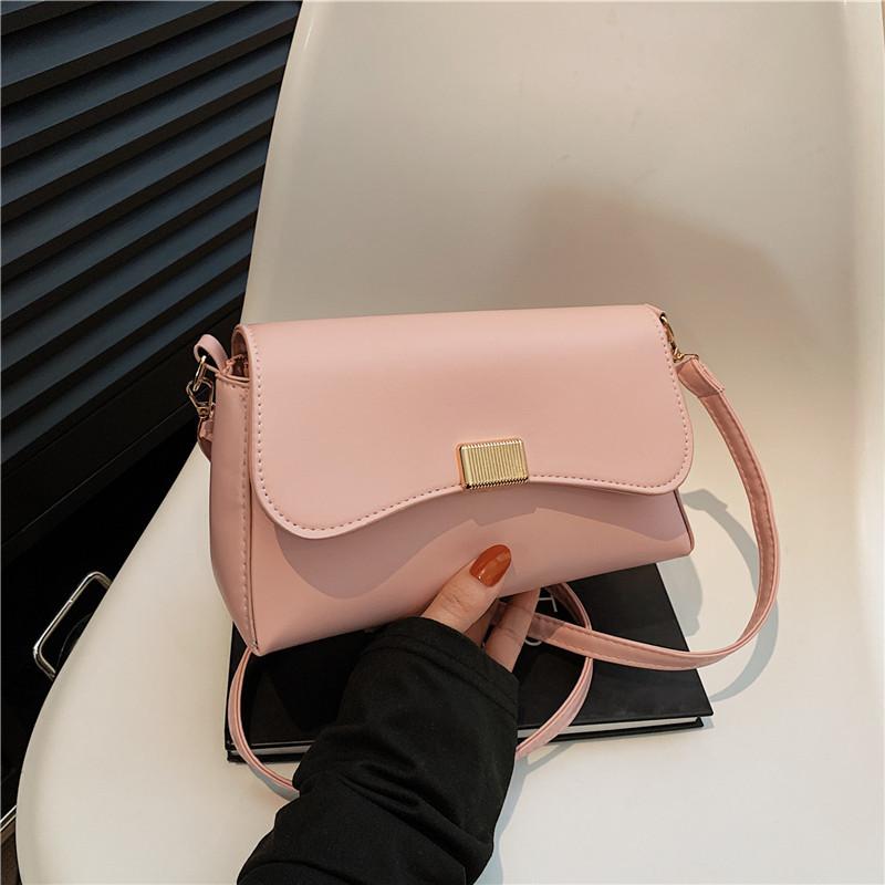 Trendy Retro Mini Shoulder Bag For Women With Chic Design And Soft Pu Material