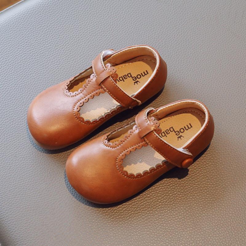 

Korean Children s Leather Shoes Simple Cute Kids Lace Breatheable 2025 Spring and Autumn New Girls Casual Shoes Solid Color Flat 22 коричневий