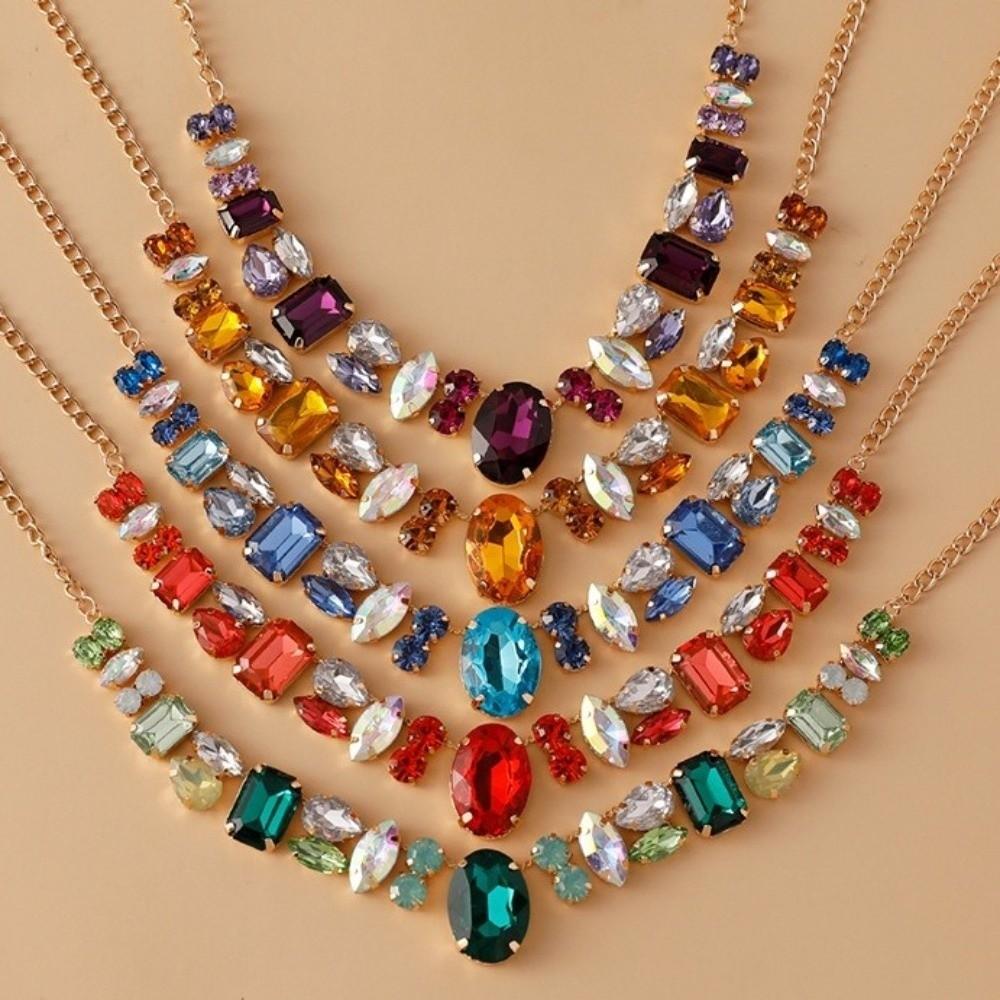 Decoration Vintage Chunky Necklace Charm Exaggerated Necklace Rhinestone Necklace  Gifts