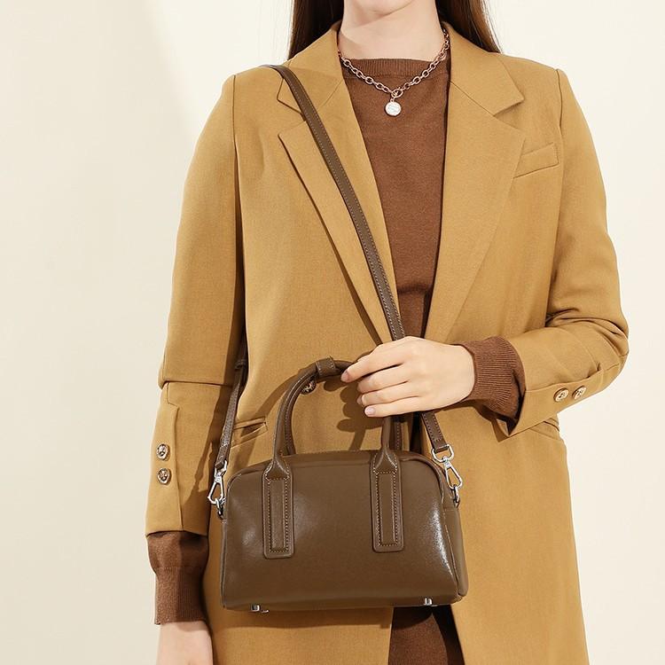 Commuter Cowhide Women's Bag Versatile Handbag Niche Texture Shoulder Messenger Bag