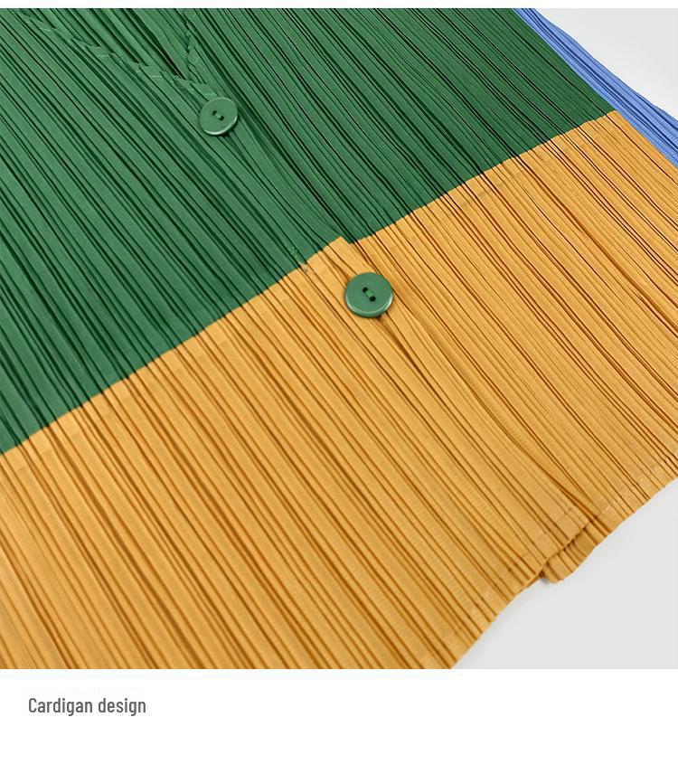 Miyake Spring 2025 Women's Japanese Style Cardigan: Contrast Color, Pleated Long Sleeve, Loose Casual Fit.