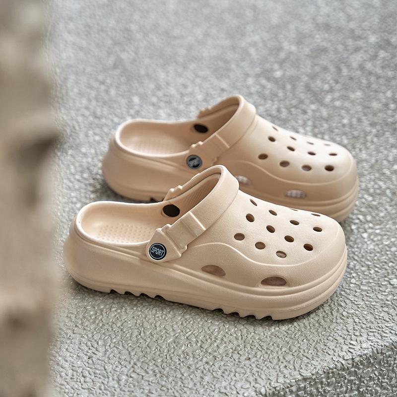 Hole Shoes, New Summer Wear, Non-slip and Deodorant Bag Head Slippers, Breathable Thick-soled Height-enhancing Cool Slippers, Women's Style