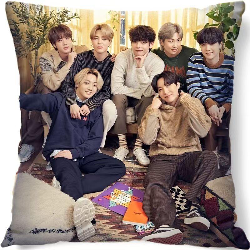 Подушка BTS Чонгук Подушка для комфорта K-pop Подушка для кровати BT21 45*45cm