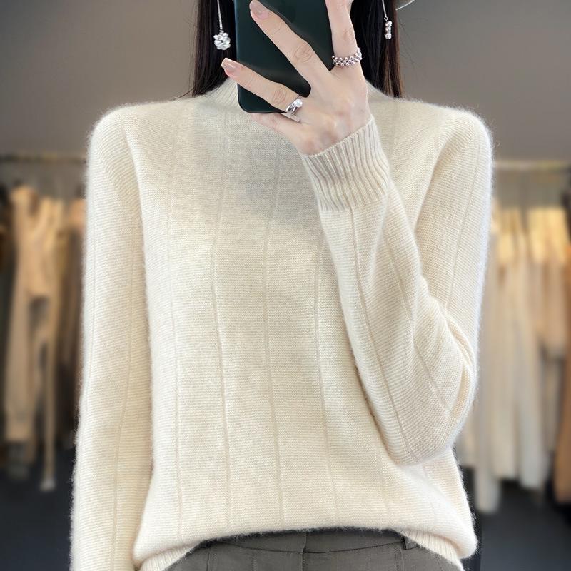 2023 Women's Pure Wool Round-Neck Sweater - Solid Color, Vertical Stripe, Commuter Style, Knitted for Warmth