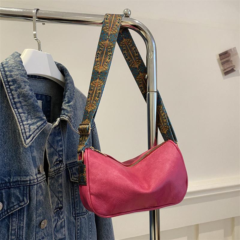 

Trendy Spring Women s Pillow Bag With Soft Material In Black Khaki Brown Green And Pink Shades