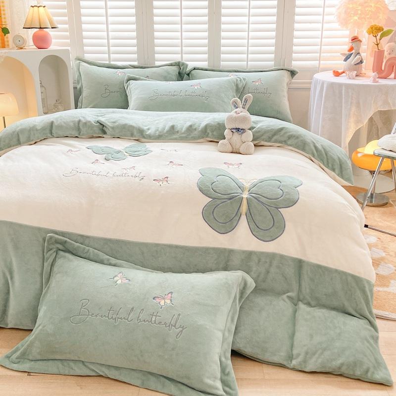 Four-piece Set of Embroidered Thickened Thermal Fleece Quilt Cover Sheets and Bedding