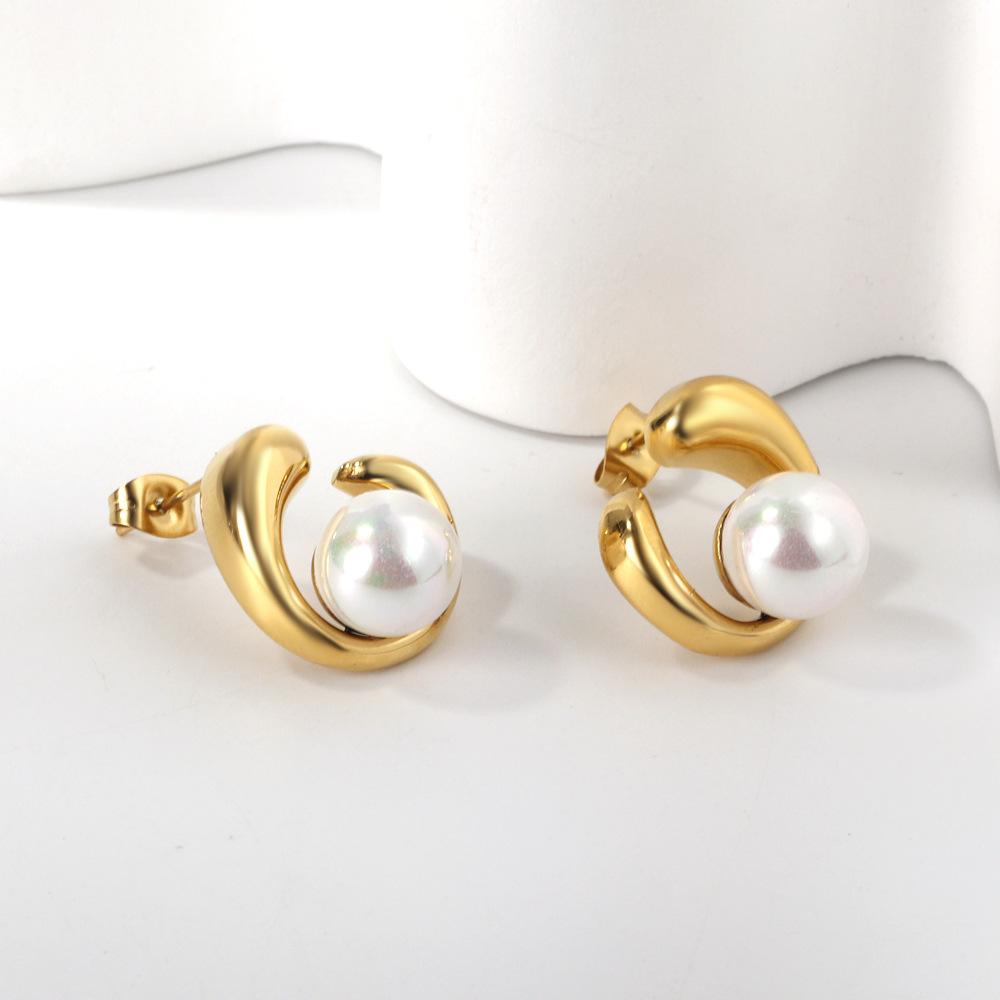 Vintage French Gold Pearl Earrings Elegant Sophisticated Jewelry For Women Classic Pearl Accessories