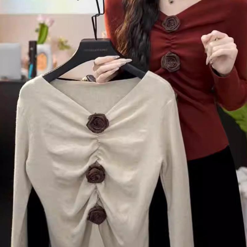 

Women s V-Neck Long-Sleeve T-shirt, 3D Floral, Slimming Waist, Trendy Autumn/Winter Style Small абрикосовый