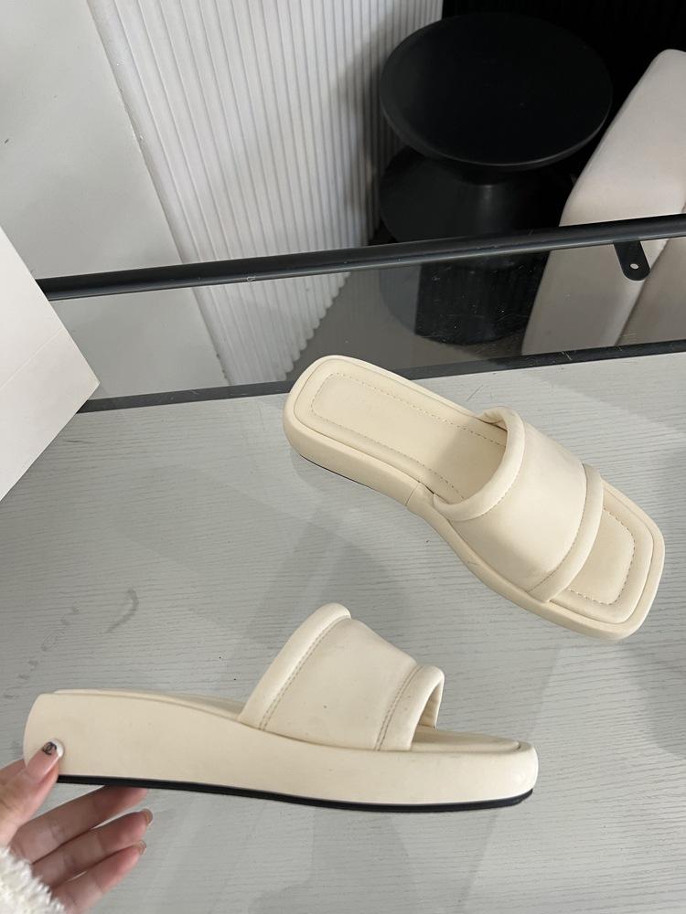 Summer Simple One-Word Slippers Square Head Low Heel Thick Bottom Cool Slippers Women 35