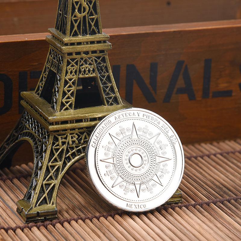 Mayan Calendar Commemorative Medal, Gold-plated Coin, Cultural Totem, Aztec Civilization Commemorative Coin, Creative Coin