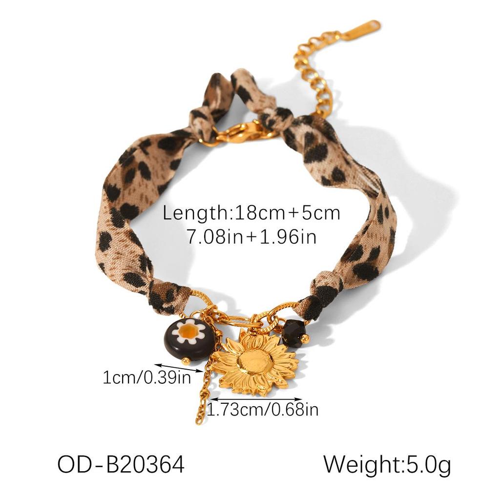 European and American Stainless Steel Leopard Print Necklace and Bracelet Set - Non-fading, Niche Style Jewelry.