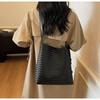 Woven Bag Women's Large-capacity New Autumn and Winter Leisure Shoulder Messenger Mother and Child Bag Commuter Tote Bag