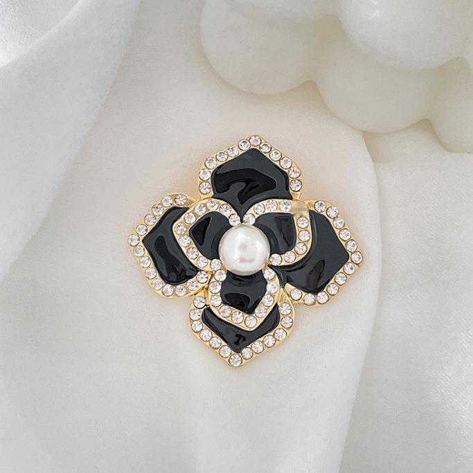 High-End Pearl & Rhinestone Butterfly Brooch for Women's Fashion Suits and Scarves