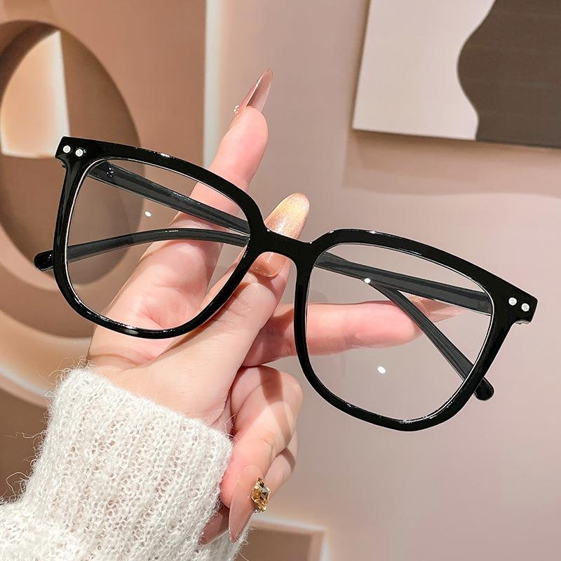 Retro Fashion Square Ultra Light Neutral Fashion Goggles Optical Glasses Blue Light Blocking Eye Protection Glasses