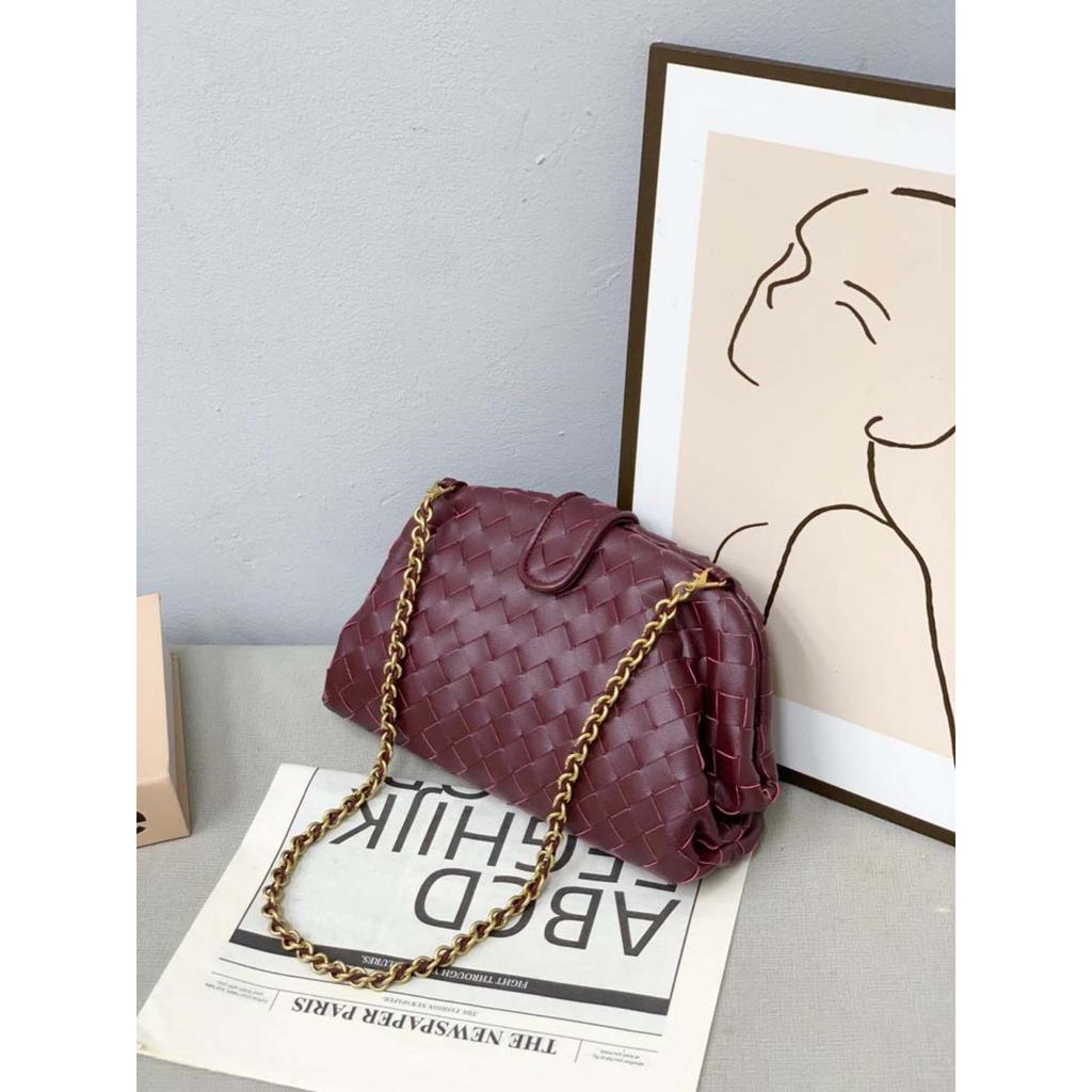 New Woven Cloud Bag Leather Chain Dumpling Bag Hand Women's Bag Shoulder Dinner Clip Bag