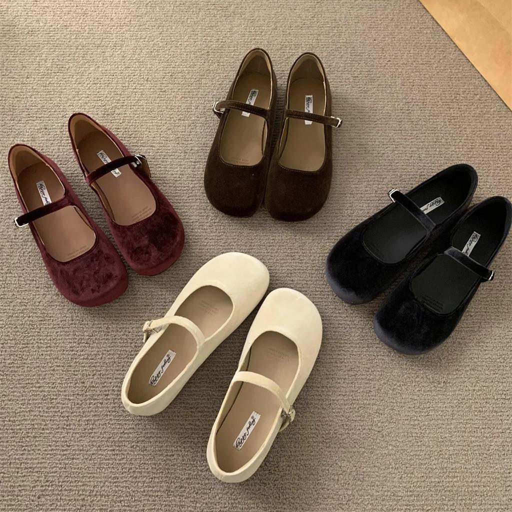 Fashion Bailamos 2024 Autumn Brand Women Flats Soft Velvet Eelgant Dress Shoes Round Toe Shallow Slip On Ladies Casual Ballet Shoes