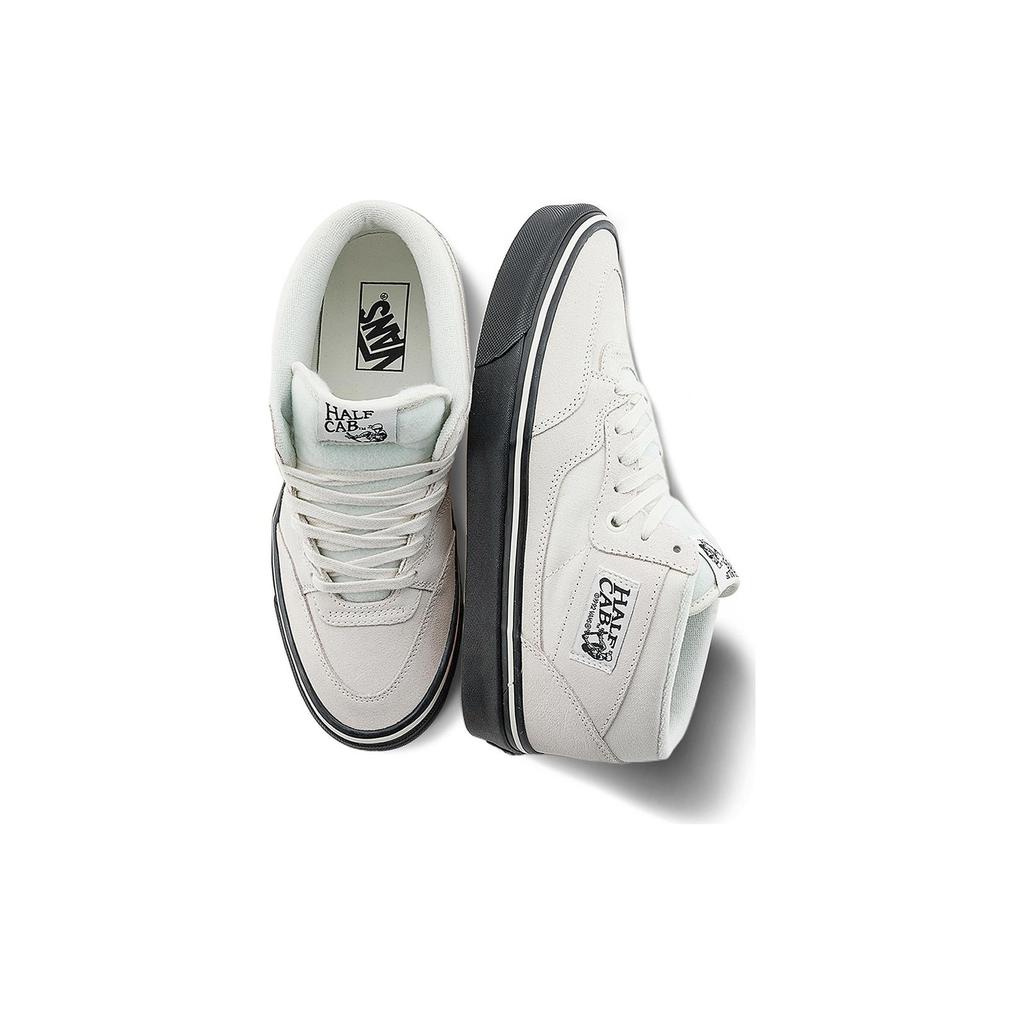 New Vans Half Cab 33 Dx 'White Black' VN0A5KX6YB2