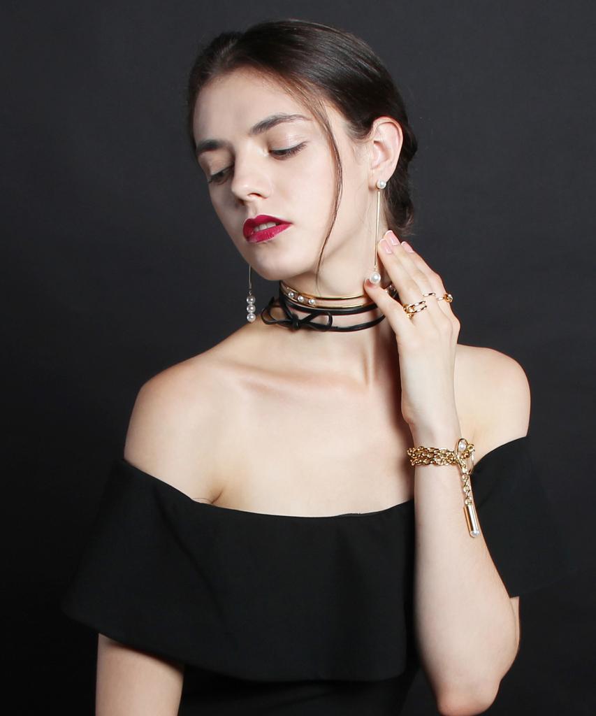 De La Lune Hairpin Earrings [Dl16Fwer02Gdf]