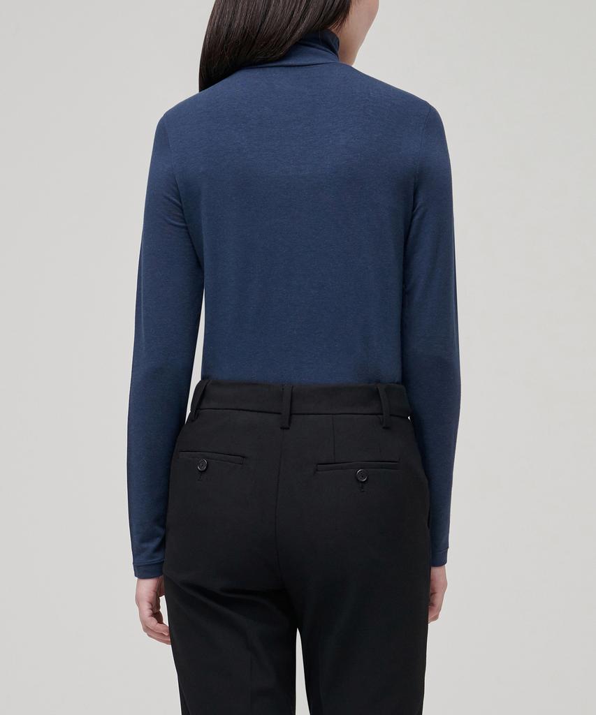 MUSINSA STANDARD WOMAN Women'S Tencel Slim Turtleneck T-Shirt [Navy]