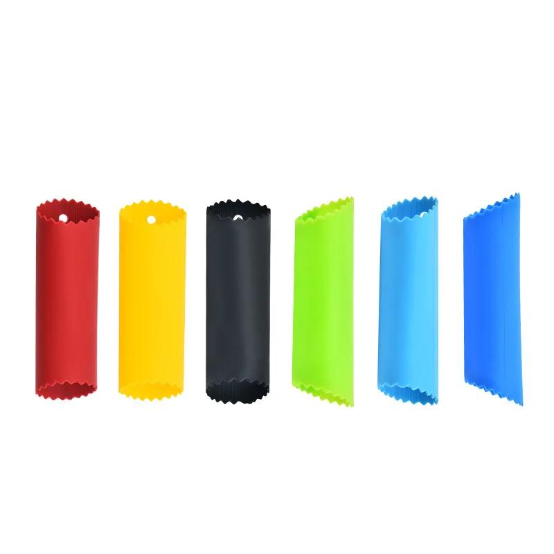 Magic Silicone Garlic Peeler Useful Kitchen Tools Color Random Non-toxic Safety Gadget Garlic Stripper Tube Peeling dropshipping