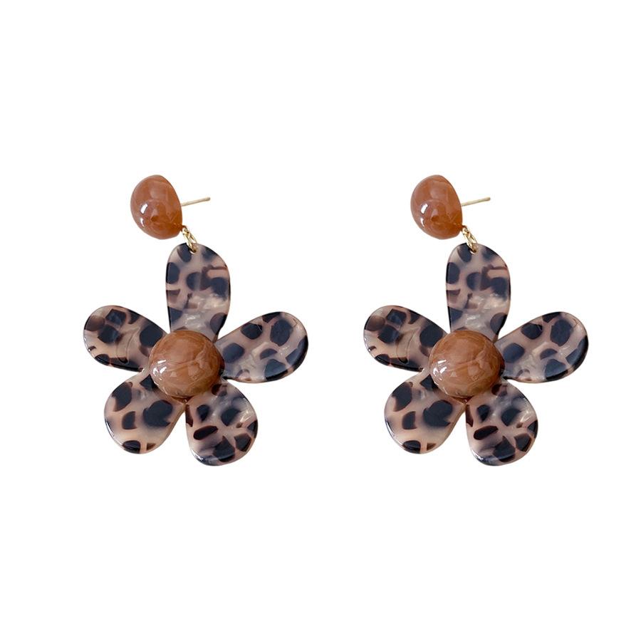 Silver needle resin smudged leopard print flower stud earrings retro Spice Girl fashion personalized earrings design sense niche earrings women