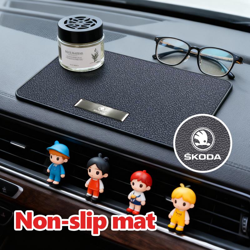 For Skoda Car Dashboard Sticky Non Slip Mat Phone Holder Anti-Slip Silicone Mat Fabia 1 2 Octavia a7 RS Superb Rapid Yeti Karoq xknp33