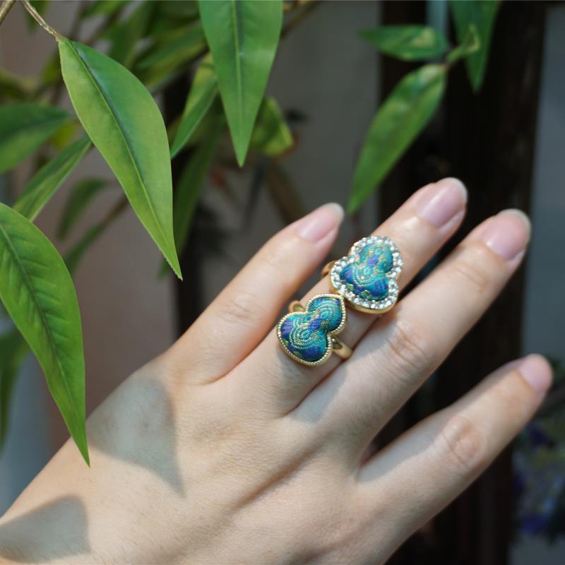 Zinc Alloy Fabric Ring: Jiukai Song Brocade Ding Sheng Pattern, Handmade